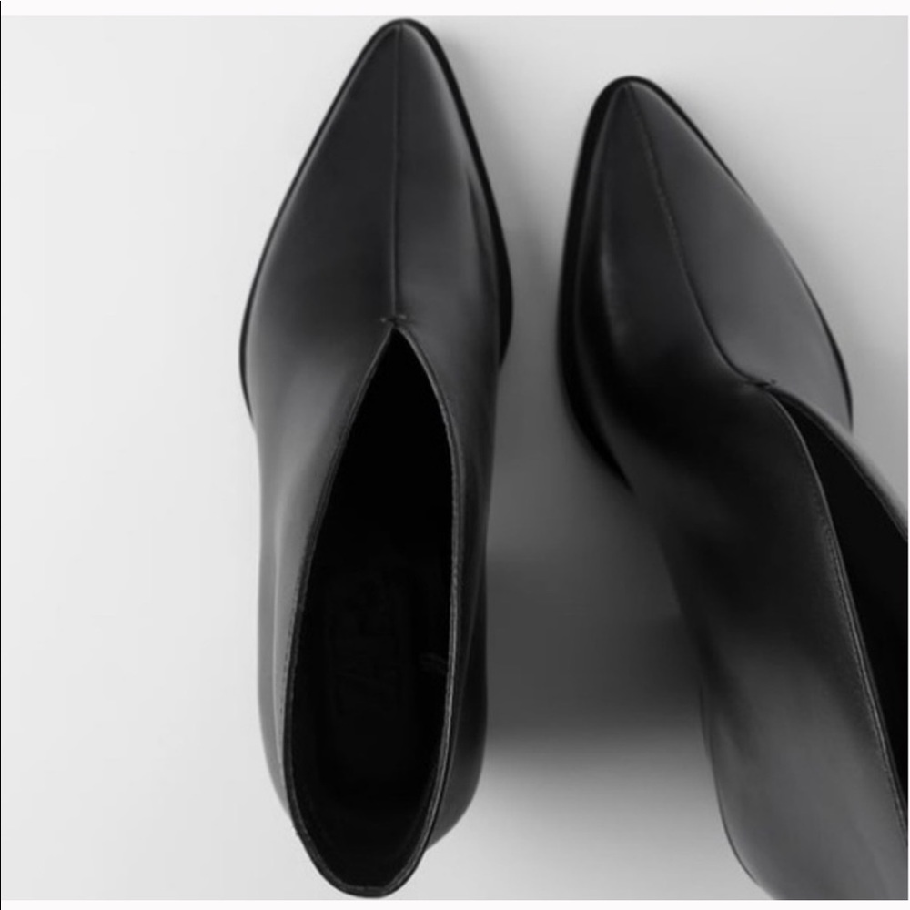 Zara Leather bootie